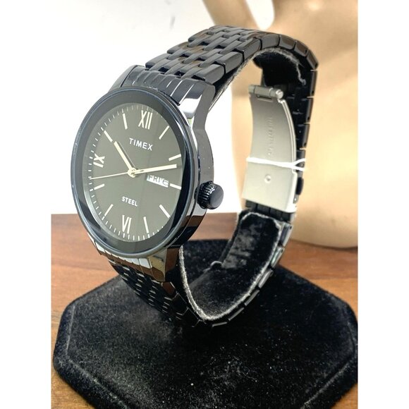 Timex Men's Watch TW2T50400 Quartz Black Dial Day Date Stainless Steel 41mm - Picture 2 of 14